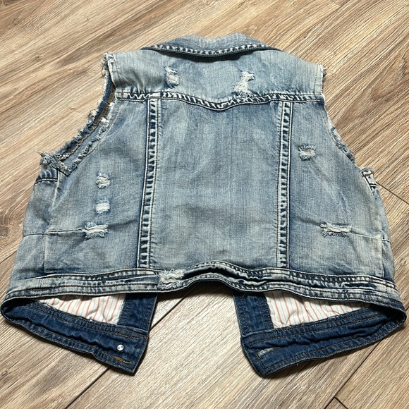 Women’s Denim vest - Picture 3 of 5